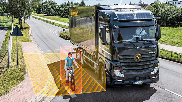 Continental Turn Assist Monitors Blind Spots in Trucks, Buses, and RVs for Safer Right-hand Turns